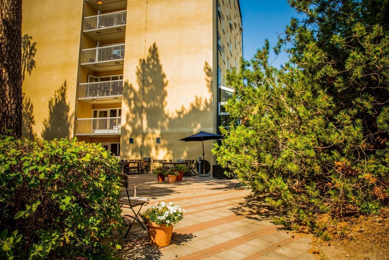 Hotell Moerby - Danderyd Hospital Exterior photo